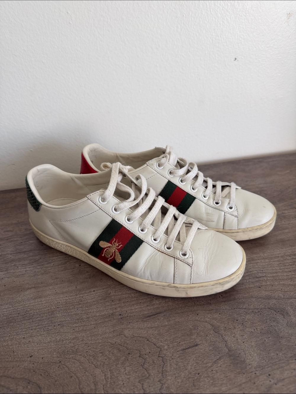 Gucci White Leather Sneakers with Green & Red Stripe and Embroidered Bee